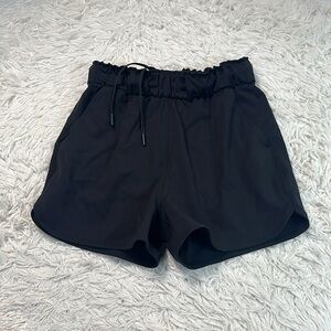 Lululemon Stretch Luxtreme High-Rise Short 3.5" Black
